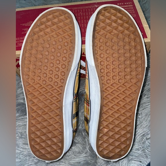 🔥VANS OFF THE WALL - VANS CLASSIC ERA | YELLOW PLAID🔥 - Picture 8 of 8